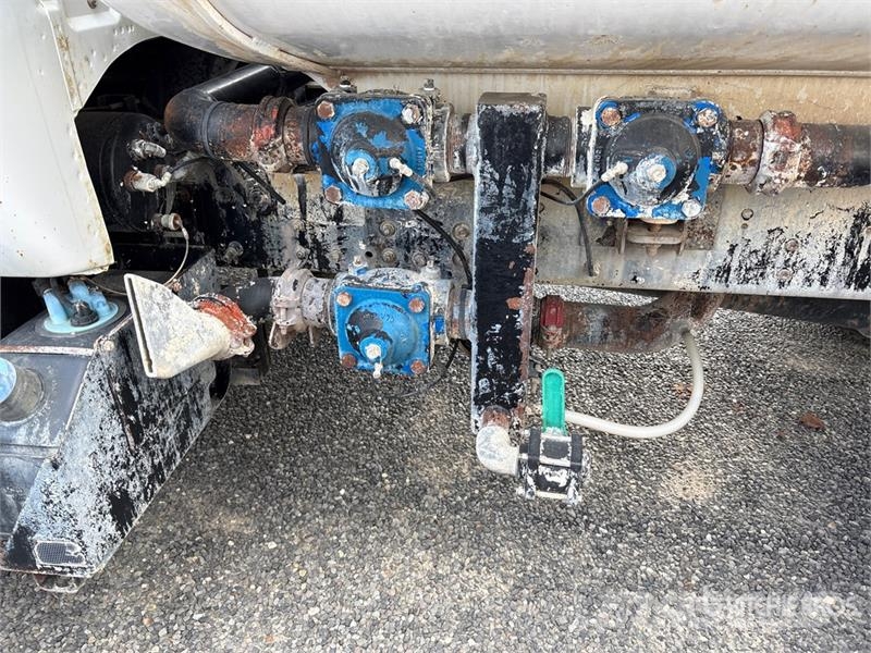 Ford F-750 Ūdens mašīnas