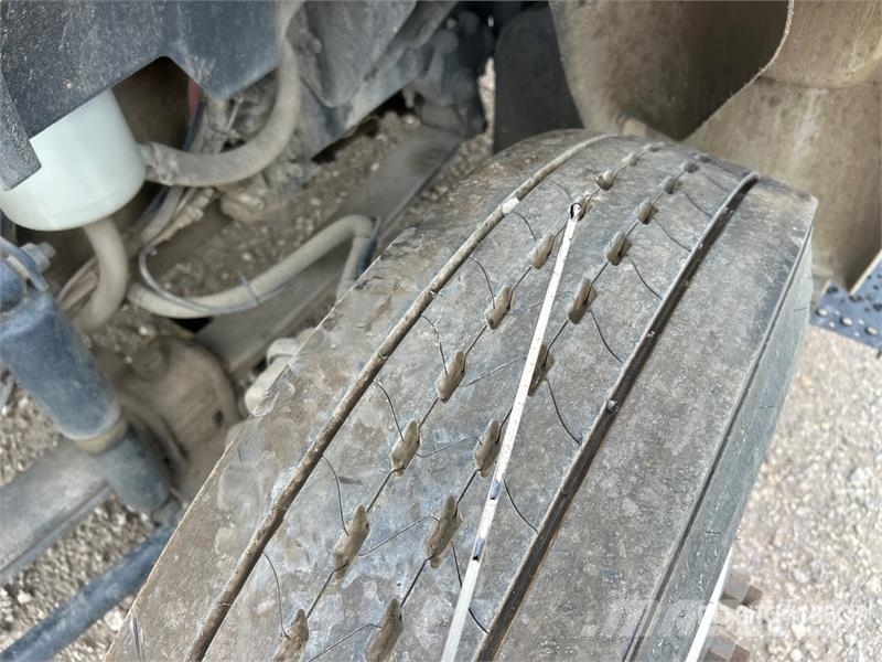 Ford F-750 Kabine i unutrašnjost