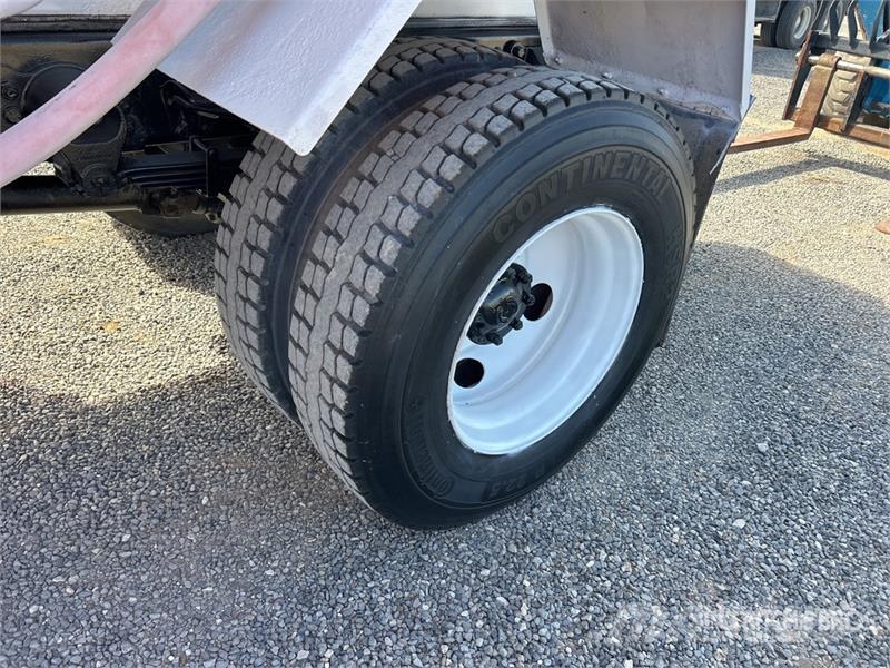 Ford F-750 Vandens sunkvežimiai