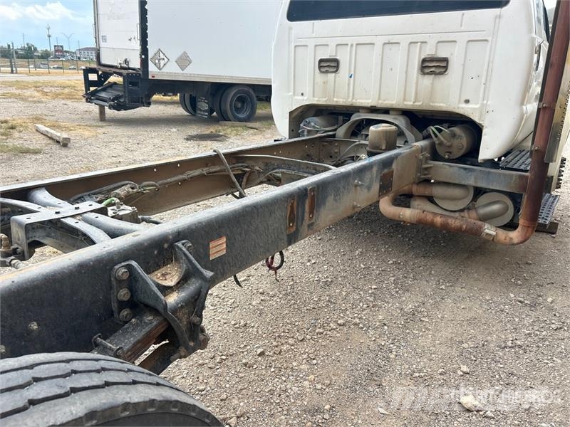 Ford F-750 Kabine i unutrašnjost