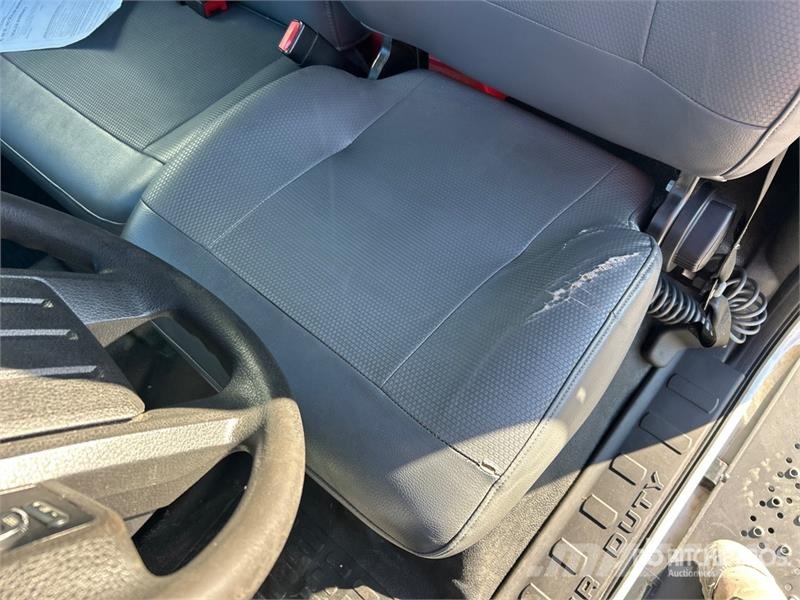 Ford F-750 Kravas automašinas konteineru vedeji