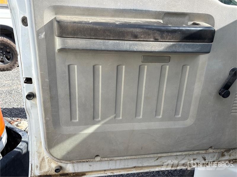 Ford F-750 Ūdens mašīnas