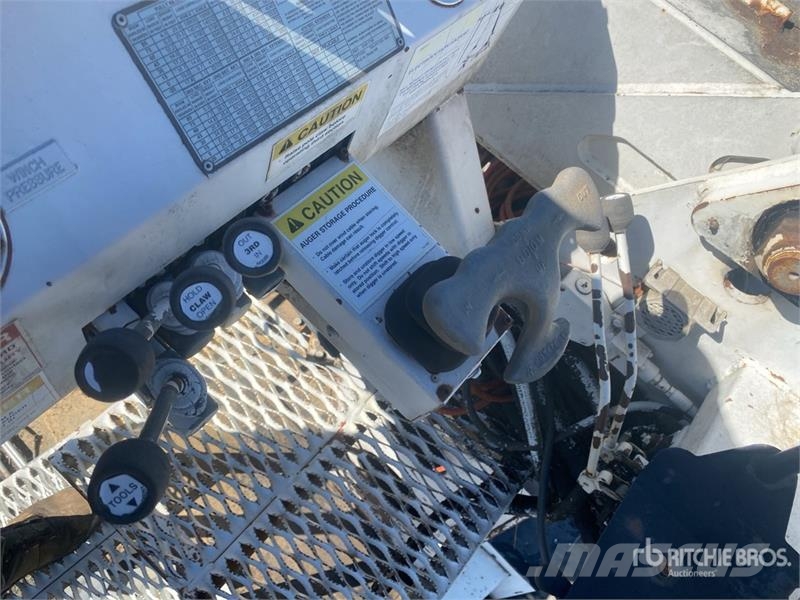 Ford F-750 Mobilni vrtalni tovornjaki