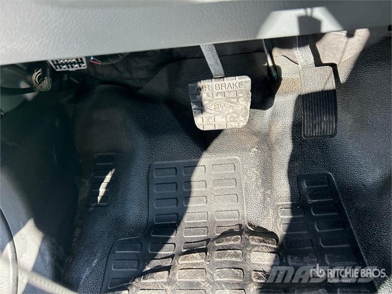 Ford F-750 Kravas automašinas konteineru vedeji
