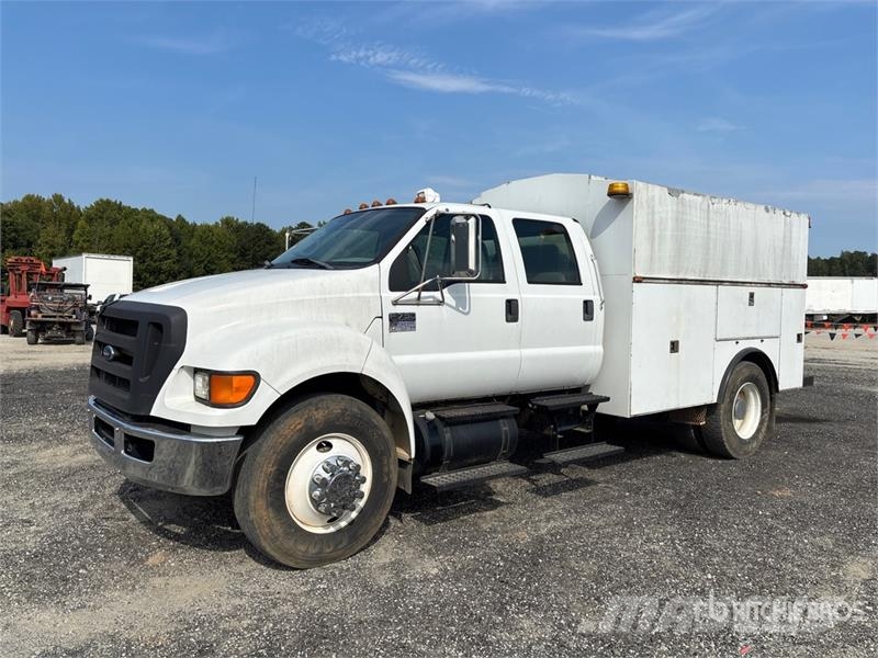 Ford F-750 Pick up/Fiancata ribaltabile