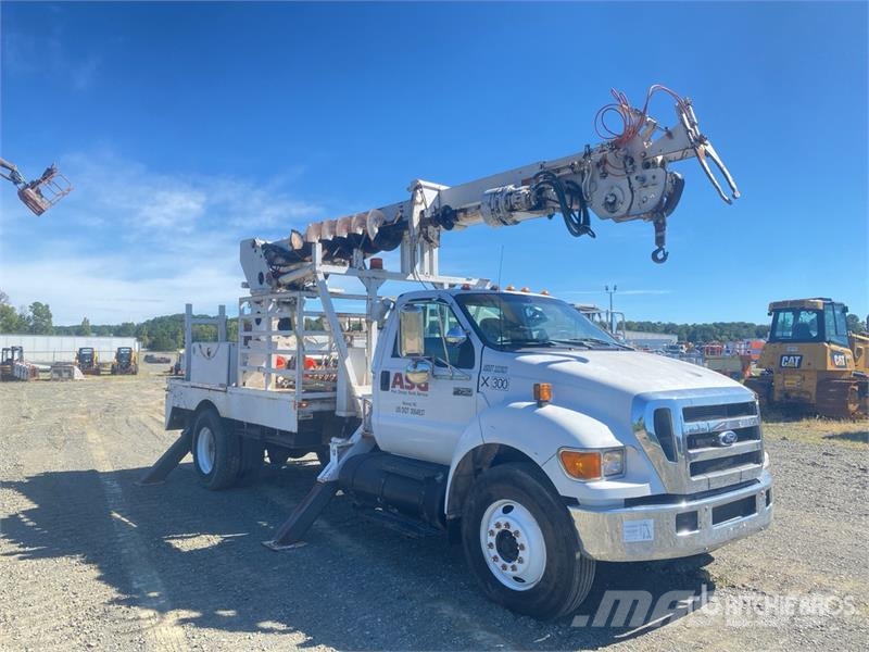 Ford F-750 Mobilni vrtalni tovornjaki
