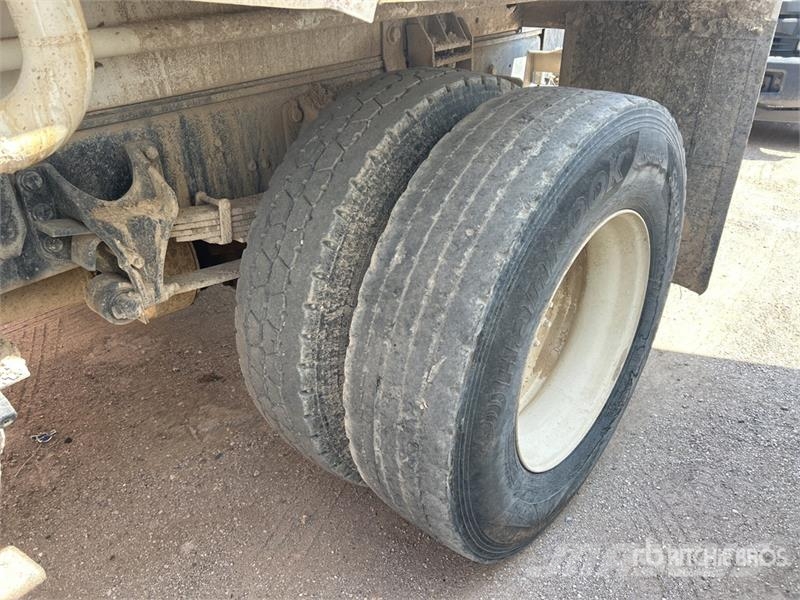 Ford F-750 Ūdens mašīnas
