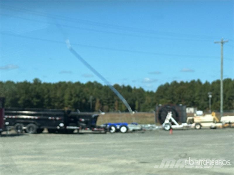 Ford F-750 Tovornjaki za vodo