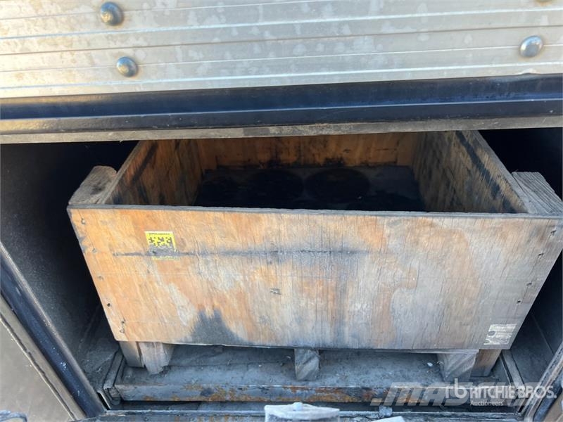 Ford F-750 Autocisterna