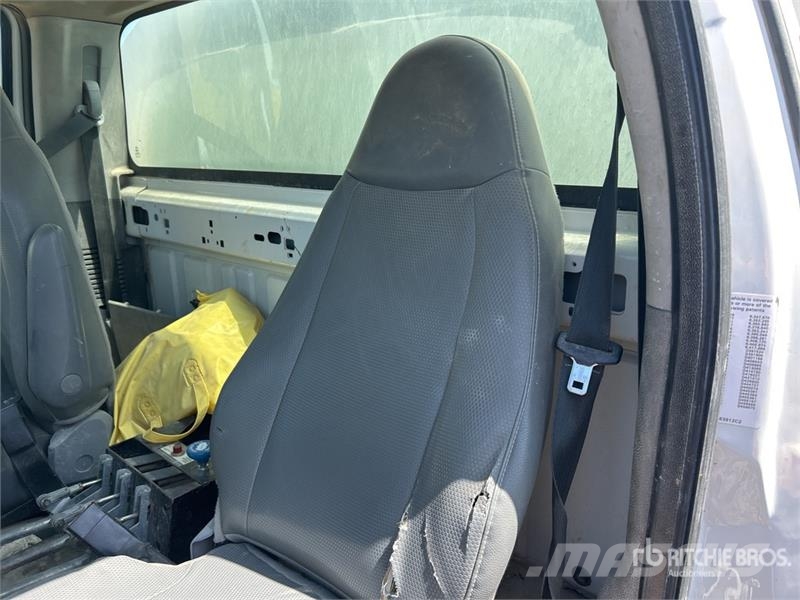 Ford F-750 Ūdens mašīnas