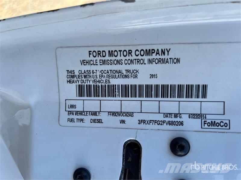 Ford F-750 Autocisterna