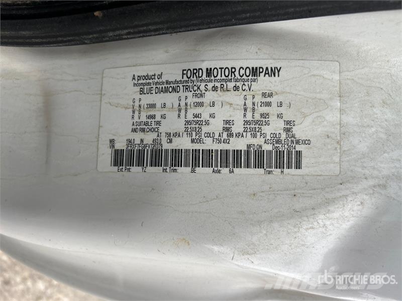 Ford F-750 Kabine i unutrašnjost