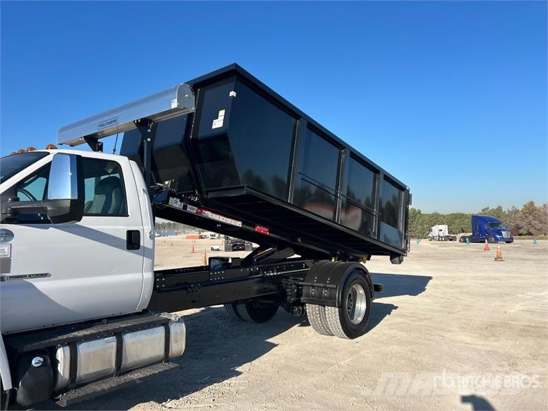 Ford F-750 Kravas automašinas konteineru vedeji