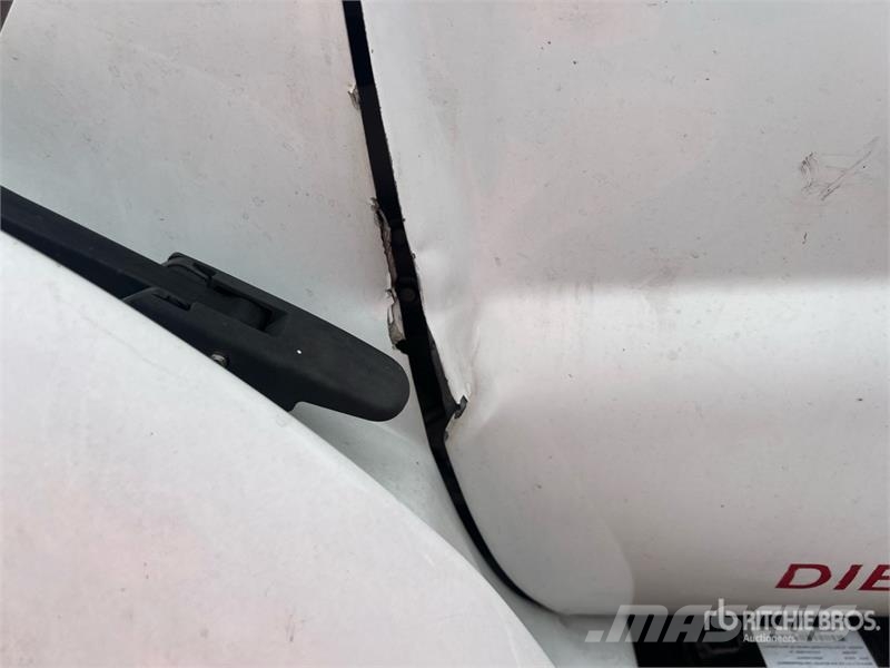 Ford F-750 4x2 Bucket Truck Camion nacelle