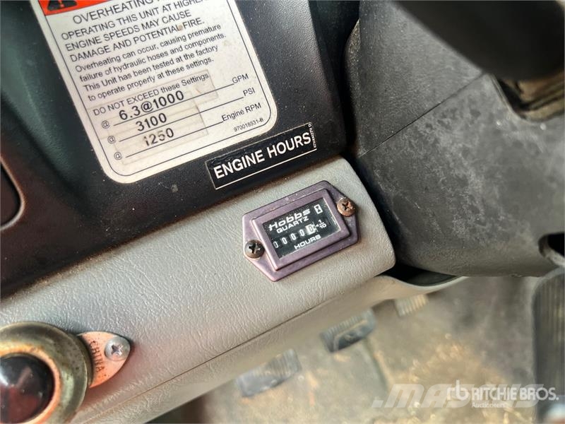 Ford F-750 4x2 Bucket Truck Camion nacelle