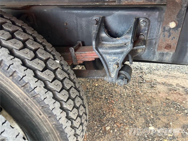 Ford F-750 4x2 Bucket Truck Camion nacelle