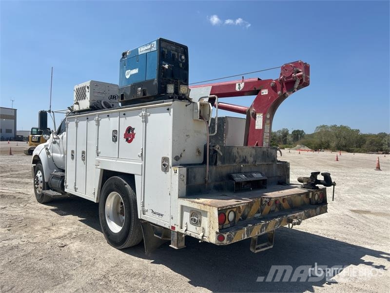 Ford F-750 4x2 Service Truck Municipal / general purpose vehicles