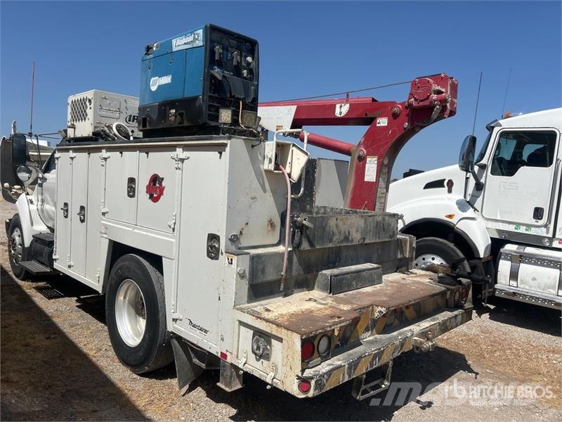 Ford F-750 4x2 Service Truck Municipal / general purpose vehicles