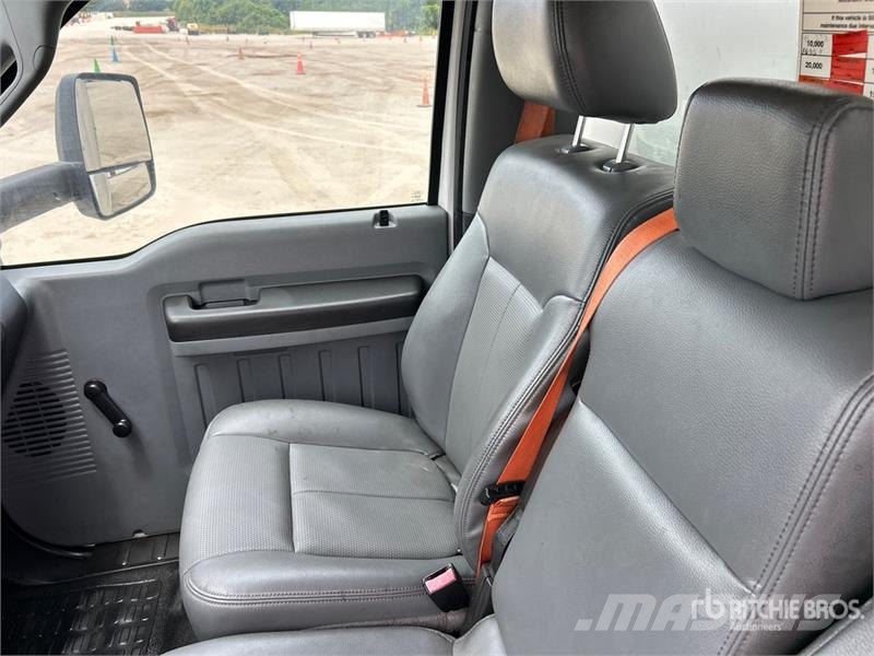 Ford F-750 XL 4x2 Van Truck Φορτηγά Κόφα