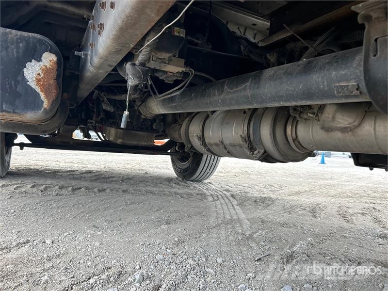 Ford F-750 XL 4x2 Van Truck Φορτηγά Κόφα