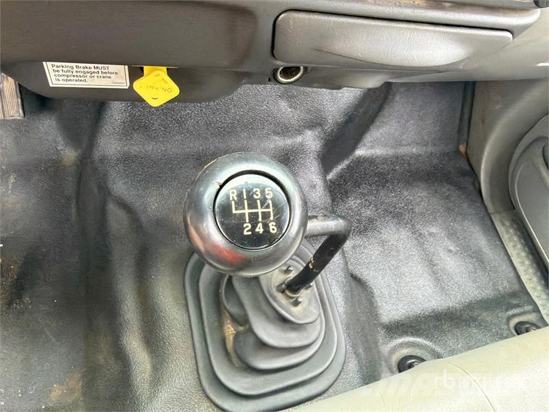 Ford F-750 XLT 4x2 Service Truck Общински/универсални превозни средства
