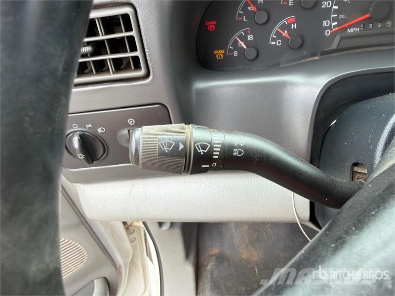 Ford F-750 XLT 4x2 Service Truck Общински/универсални превозни средства
