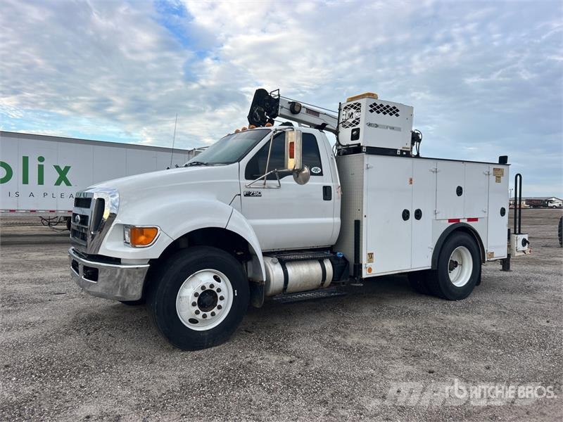 Ford F-750 XLT 4x2 Service Truck Komunalna vozila za opštu namenu