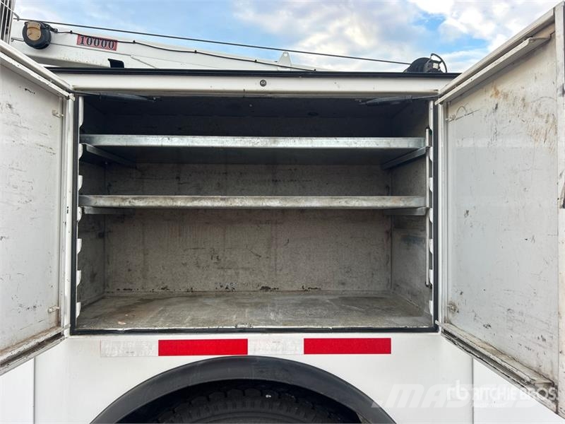Ford F-750 XLT 4x2 Service Truck Komunalna vozila za opštu namenu