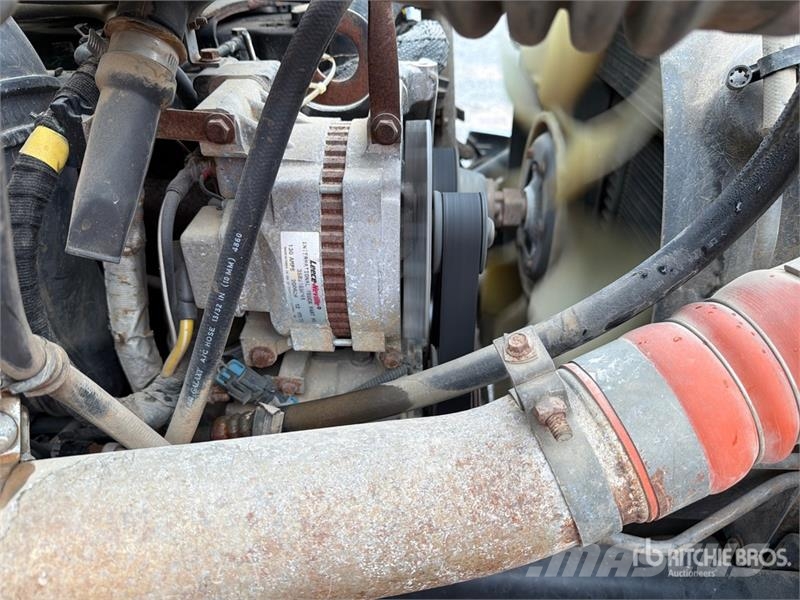 Ford F-750 XLT 4x2 Service Truck Общински/универсални превозни средства
