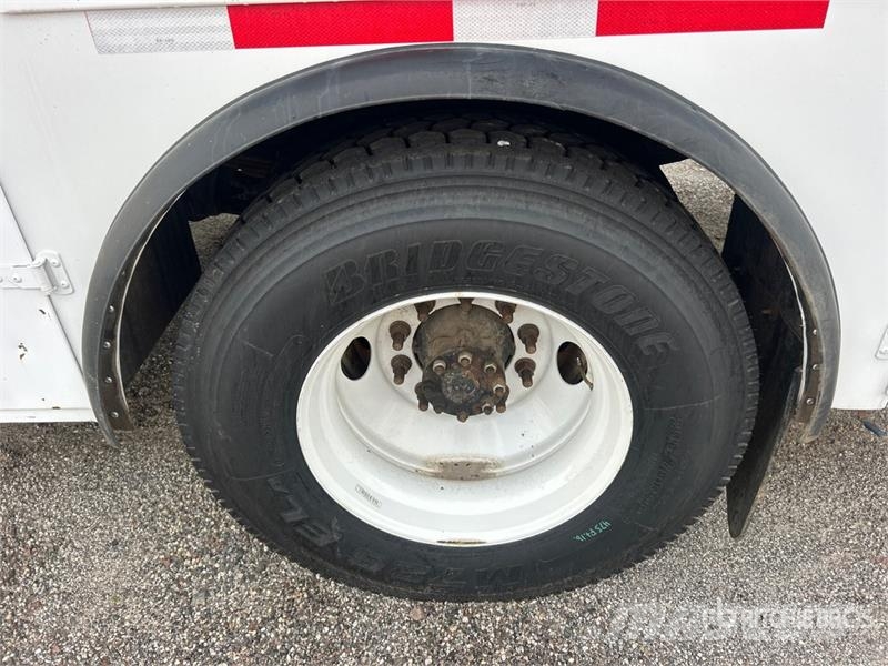 Ford F-750 XLT 4x2 Service Truck Komunalna vozila za opštu namenu