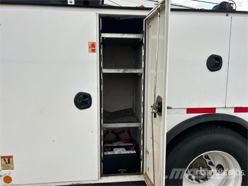Ford F-750 XLT 4x2 Service Truck Komunalna vozila za opštu namenu