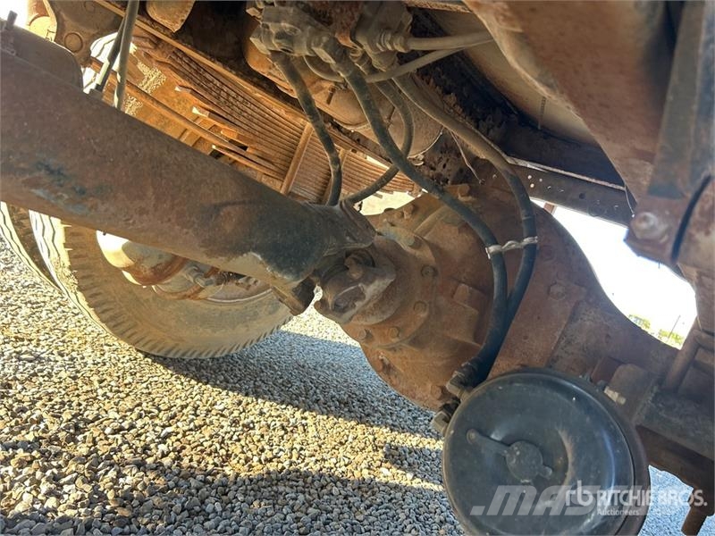 Ford F-800 Camiones cisternas