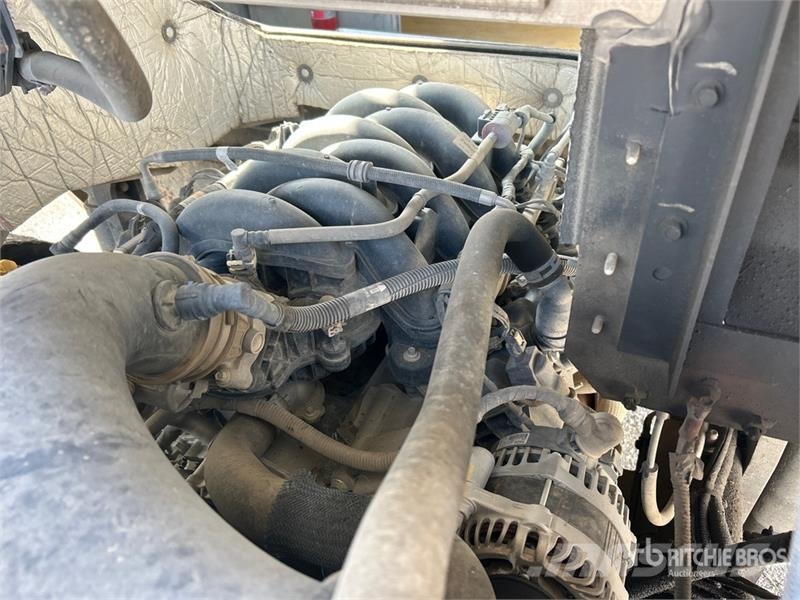 Ford F59 4x2 Step Van هيكل صندوقي