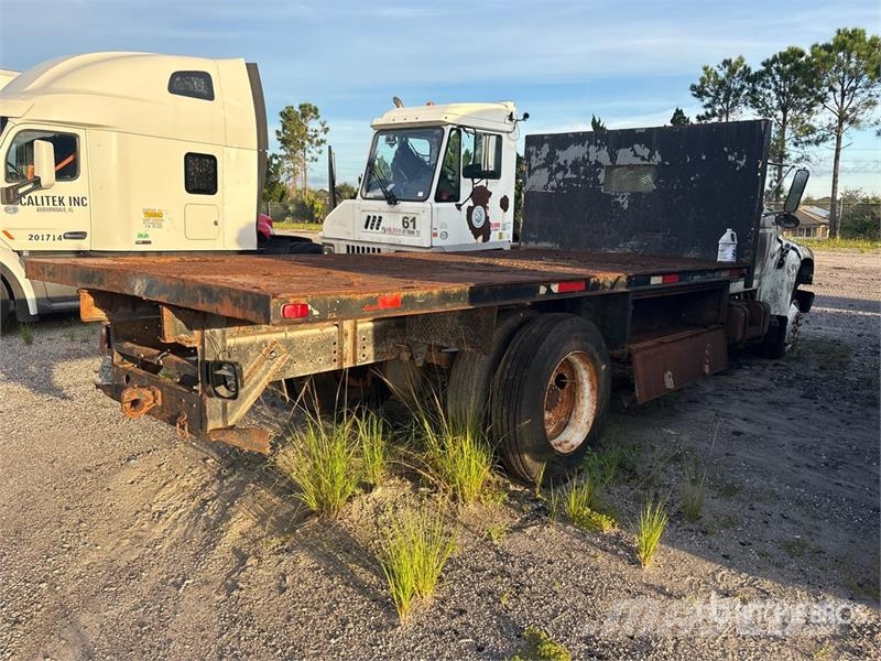 Ford F800 Flatbed Truck (Inoperable) Platós / Ponyvás teherautók