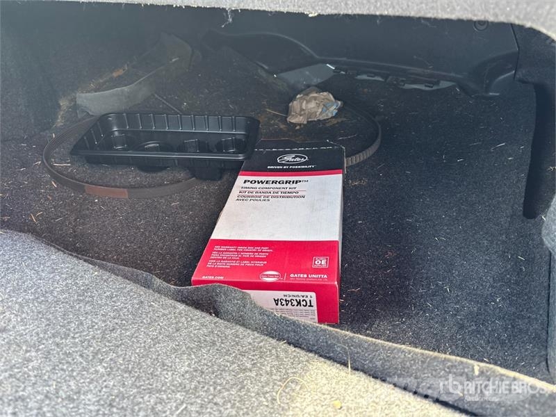 Ford Fiesta SE Automobile (Inoperable) Avtomobili