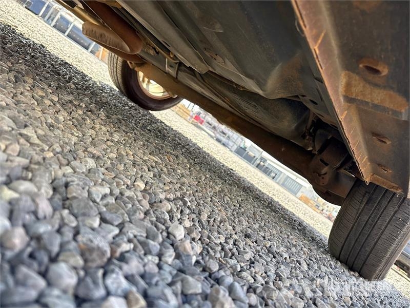 Ford Fiesta SE Automobile (Inoperable) Avtomobili