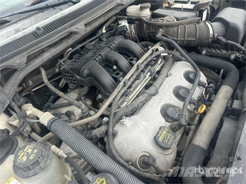 Ford Flex 2WD SUV (Inoperable) Automašīnas
