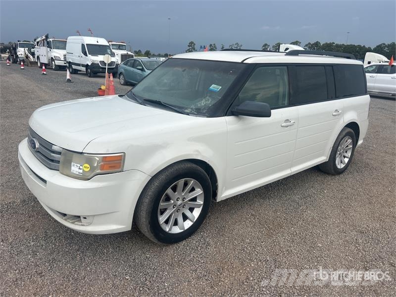 Ford Flex 2WD SUV (Inoperable) Automašīnas