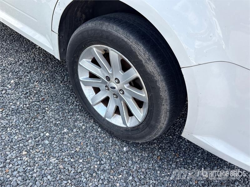 Ford Flex 2WD SUV (Inoperable) Avtomobili