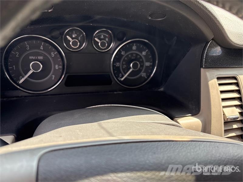 Ford Flex 2WD SUV (Inoperable) Avtomobili