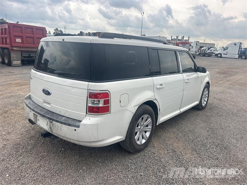 Ford Flex 2WD SUV (Inoperable) Automašīnas