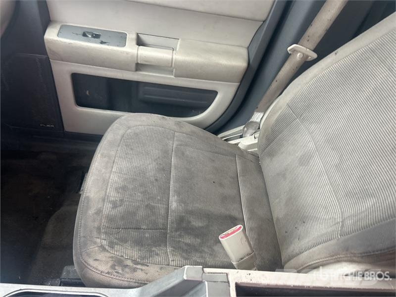 Ford Flex 2WD SUV (Inoperable) Automašīnas