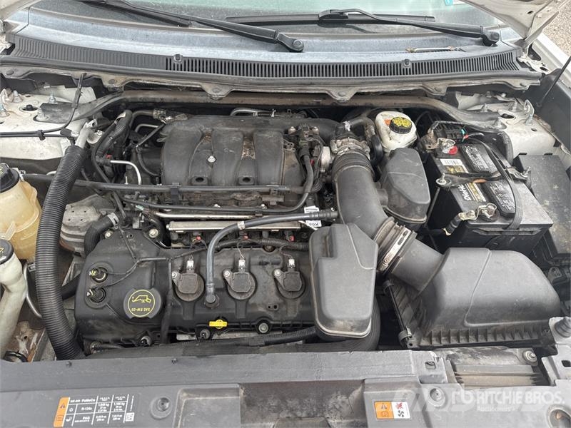 Ford Flex Limited 2WD SUV 汽车