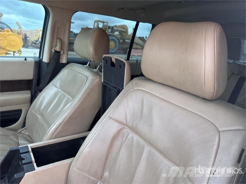 Ford Flex Limited 2WD SUV 汽车