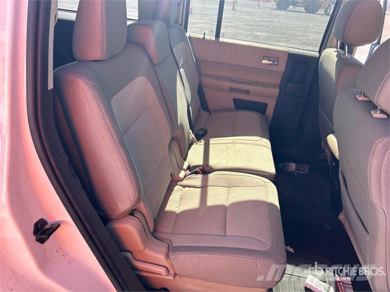 Ford Flex SUV Automobili