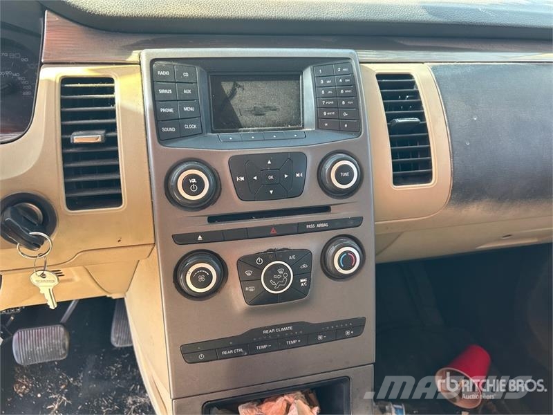 Ford Flex SUV Automobili