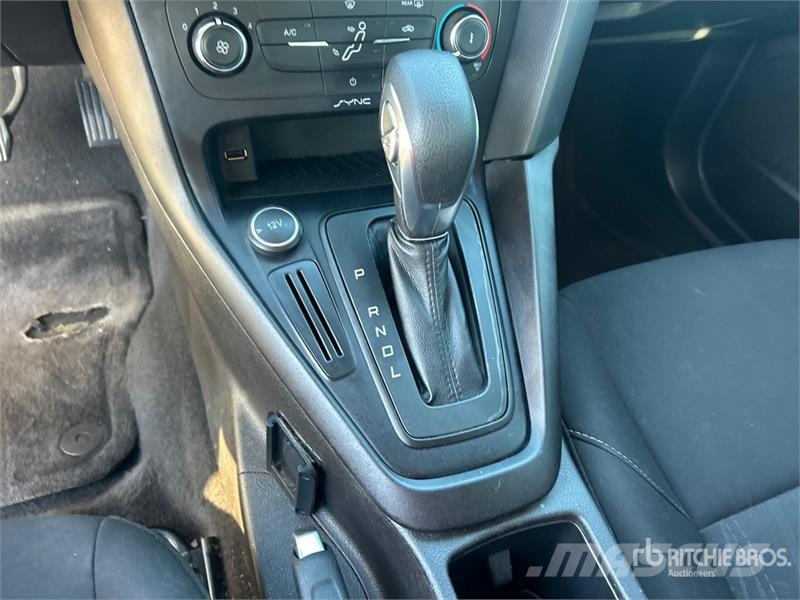 Ford Focus SE Automašīnas
