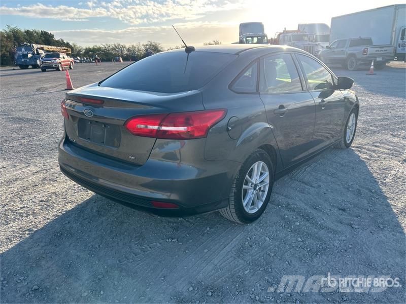 Ford Focus SE Automašīnas