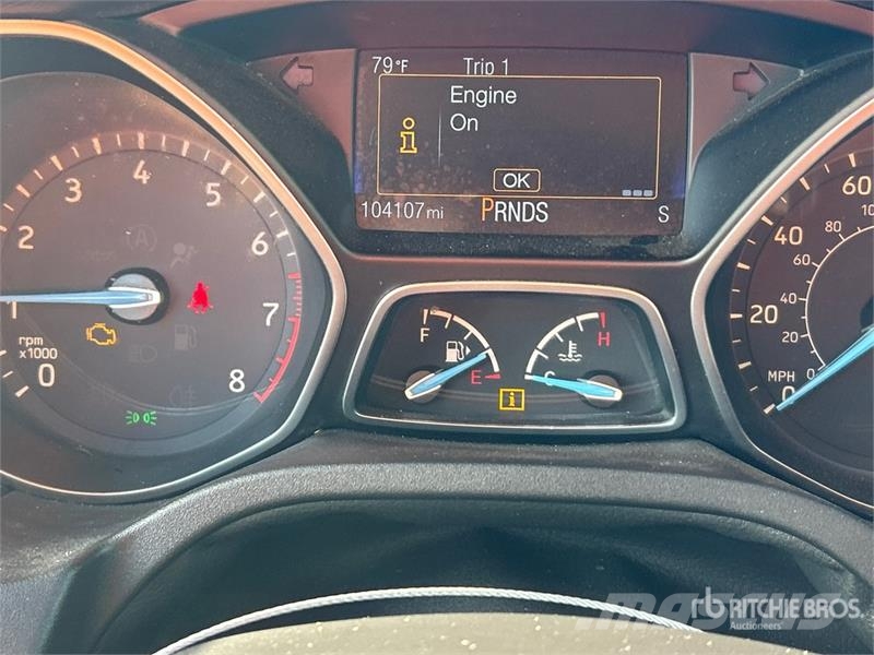 Ford Focus SE Cars