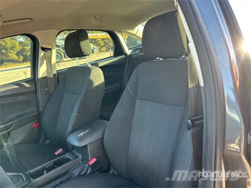 Ford Focus SE Automašīnas